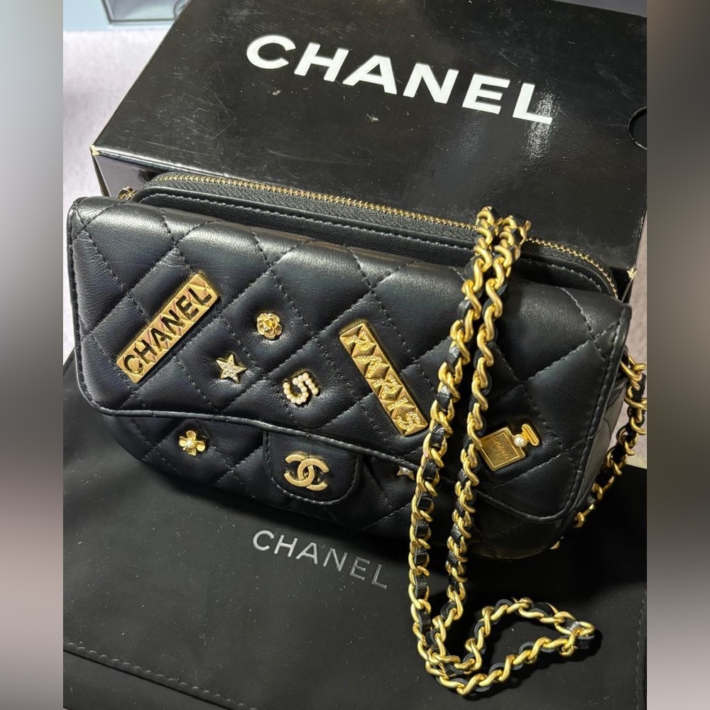 This listing is created for my live show!